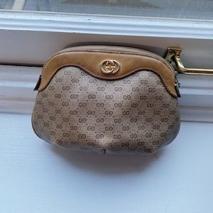 Small Authentic Gucci Pouch